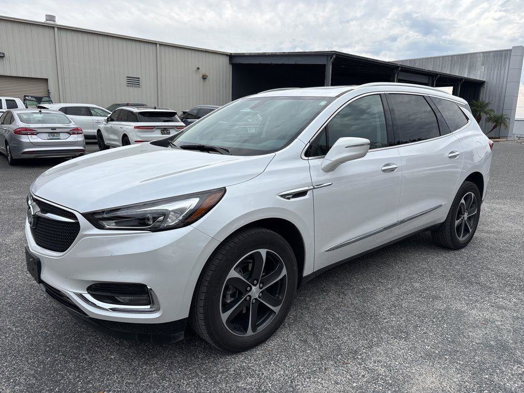 2021 Buick Enclave Essence