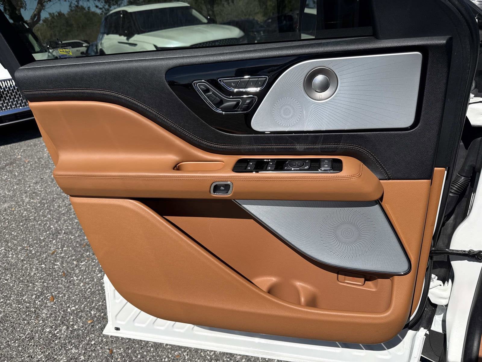 2024 Lincoln Aviator Black Label