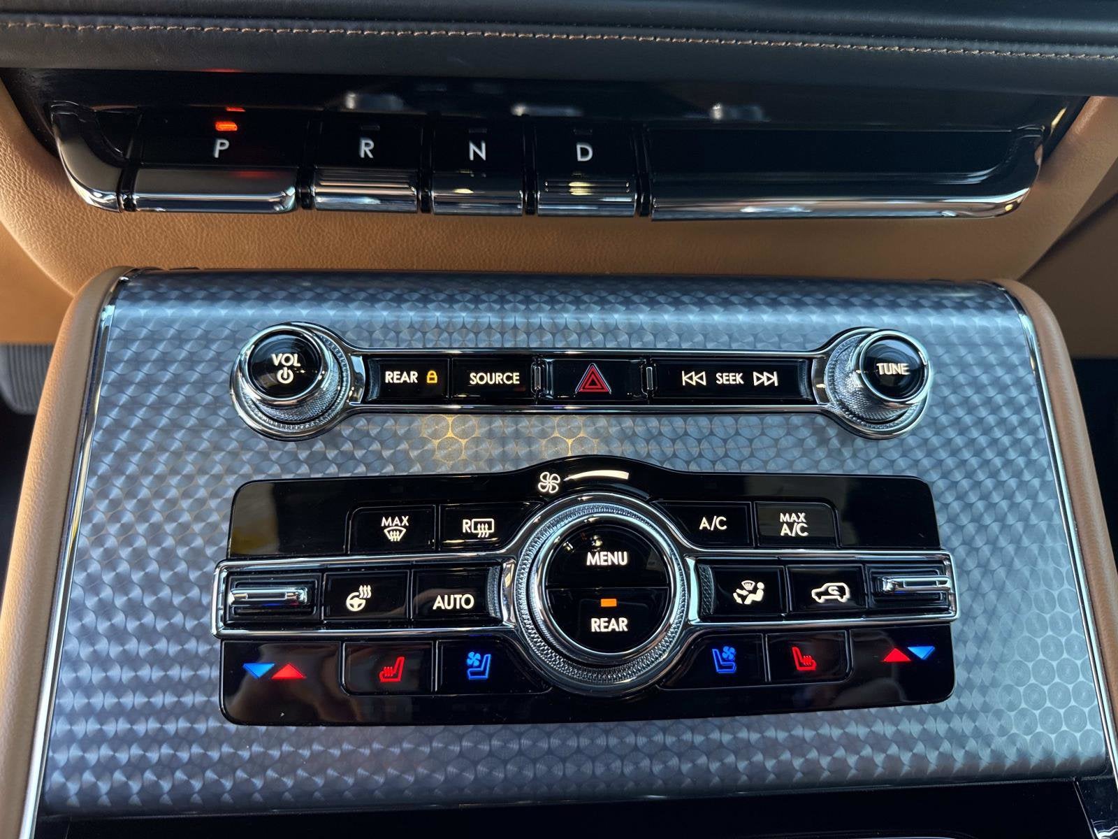 2024 Lincoln Aviator Black Label