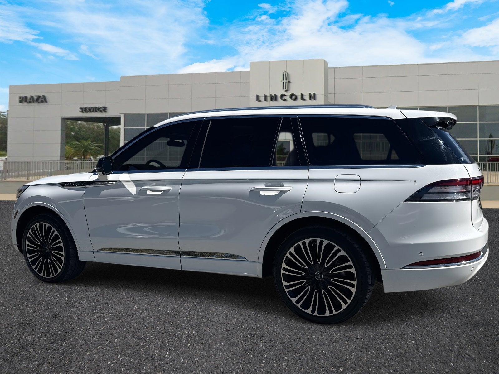 2024 Lincoln Aviator Black Label
