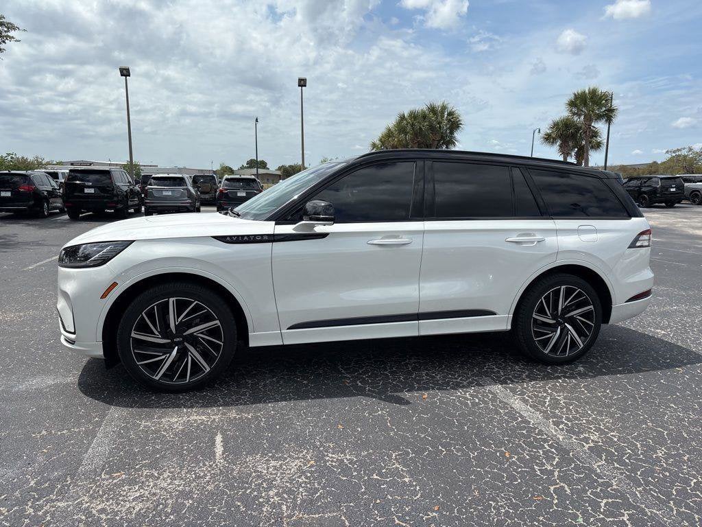 2025 Lincoln Aviator Black Label