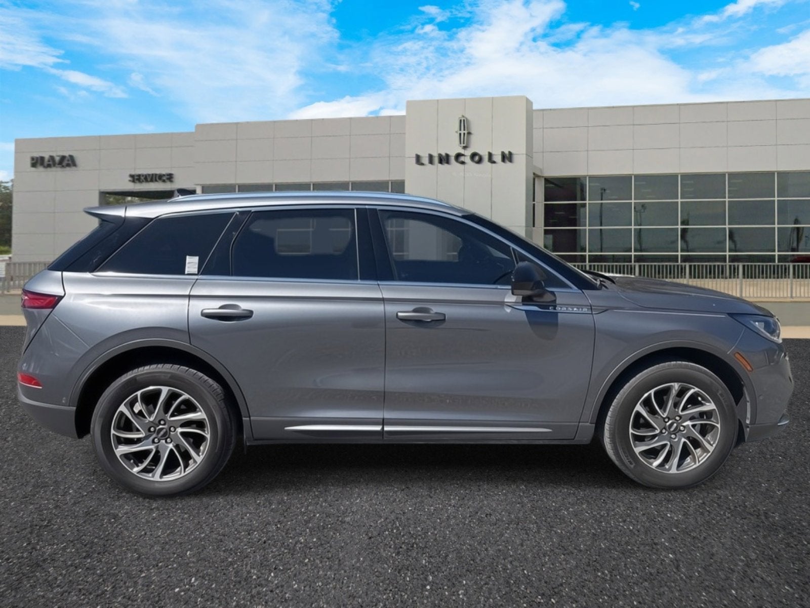 2022 Lincoln Corsair Standard