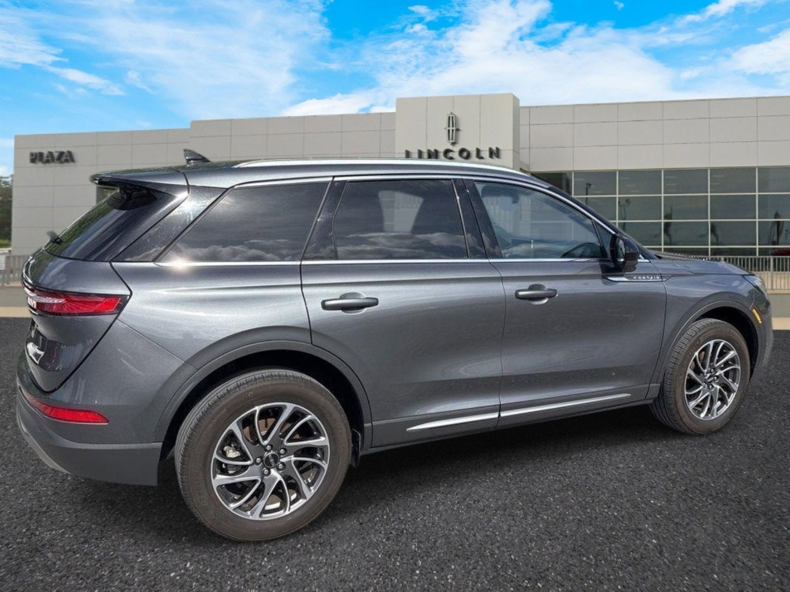 2022 Lincoln Corsair Standard