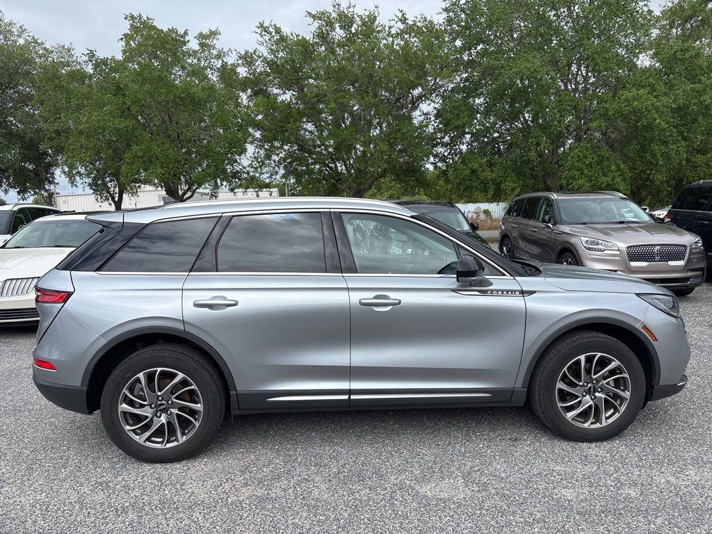 2022 Lincoln Corsair Standard