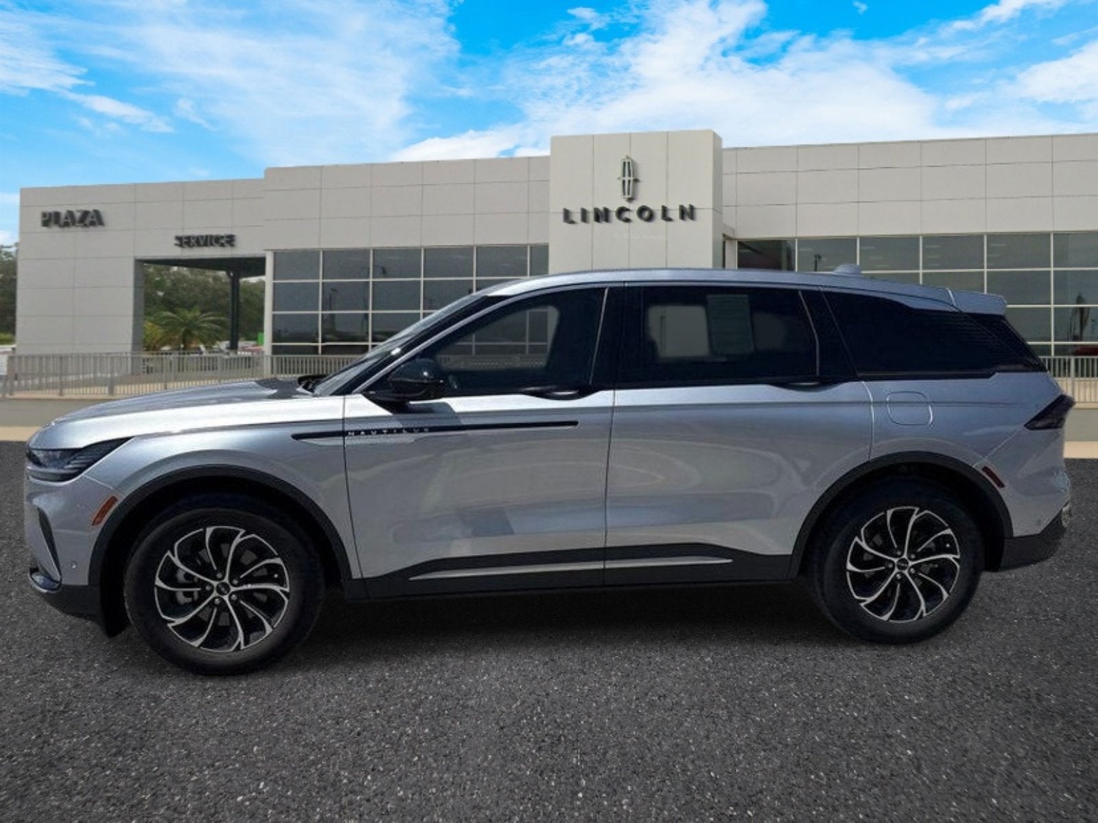 2024 Lincoln Nautilus Premiere
