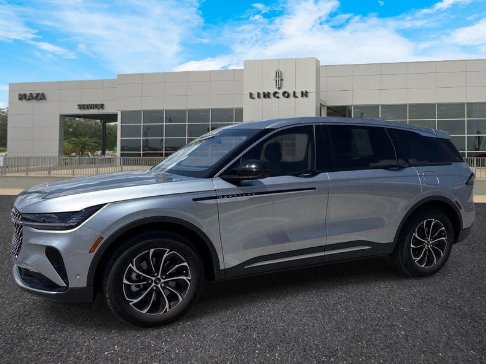 2024 Lincoln Nautilus Premiere