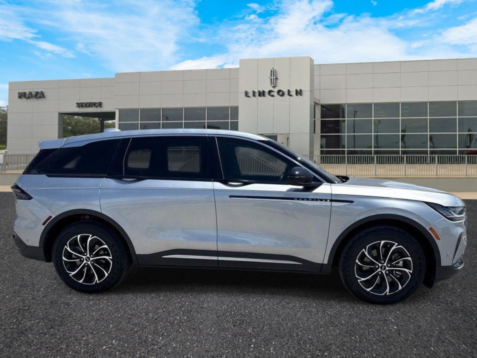 2024 Lincoln Nautilus Premiere