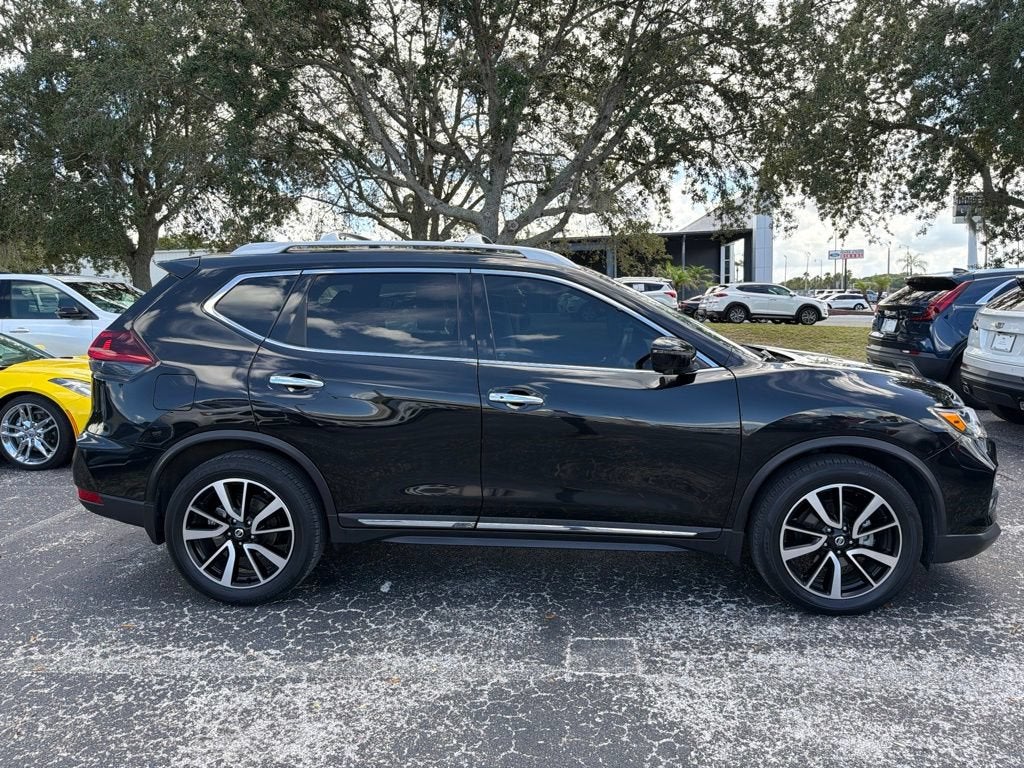 2020 Nissan Rogue SL