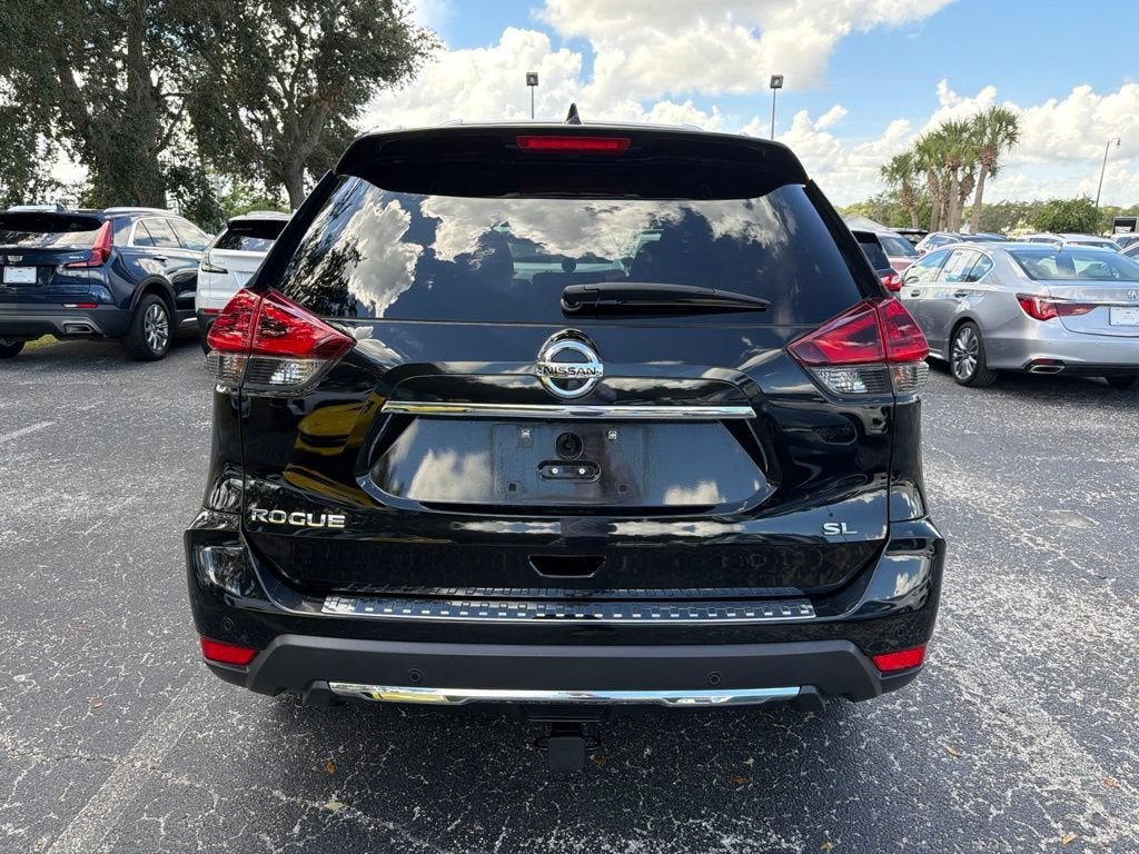 2020 Nissan Rogue SL
