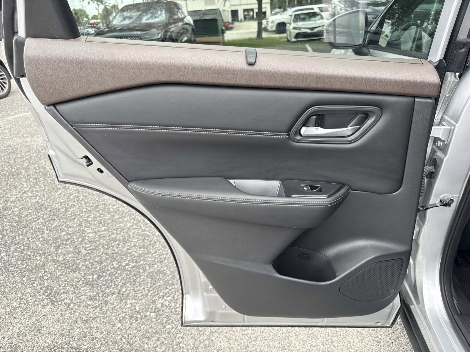 2022 Nissan Rogue SL