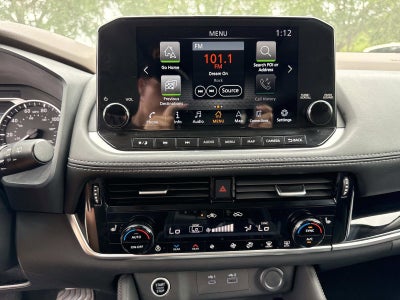 2022 Nissan Rogue SL
