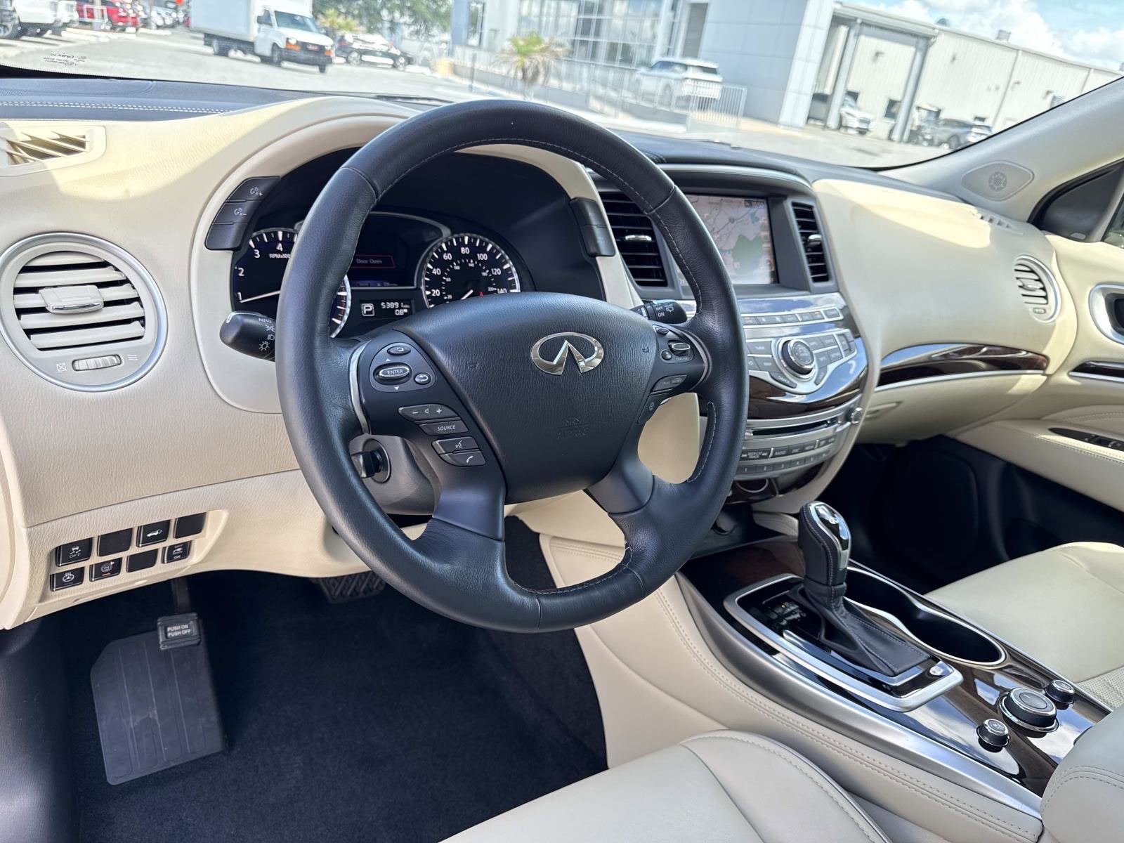 2019 INFINITI QX60 LUXE