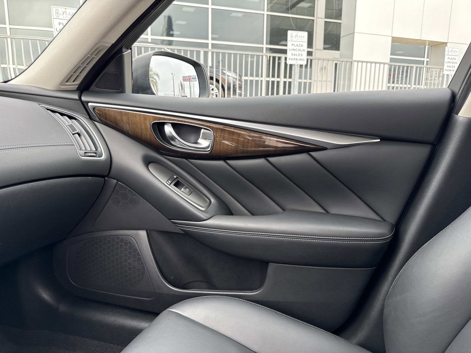 2019 INFINITI Q50 3.0t LUXE