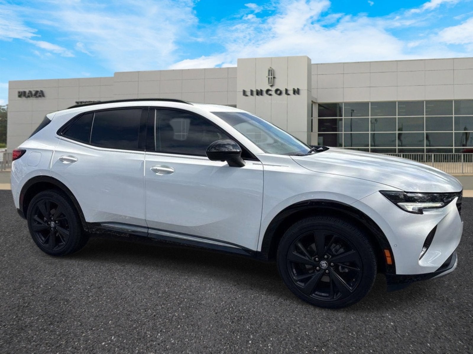 2022 Buick Envision Essence