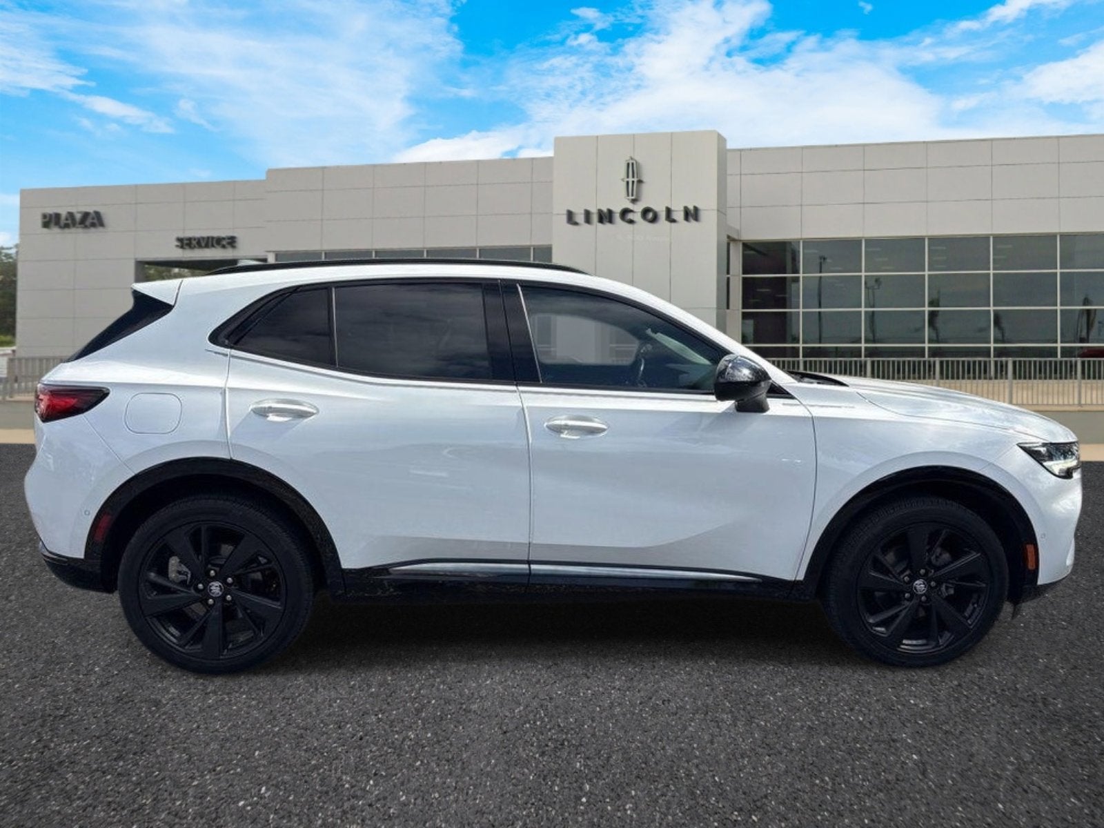 2022 Buick Envision Essence
