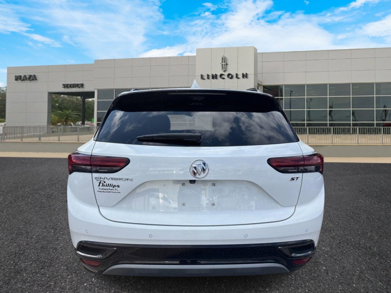 2022 Buick Envision Essence