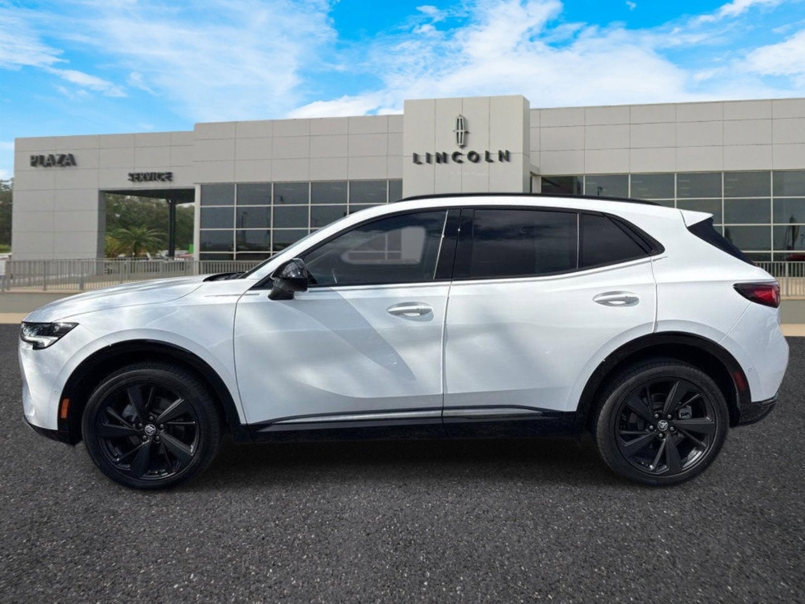 2022 Buick Envision Essence