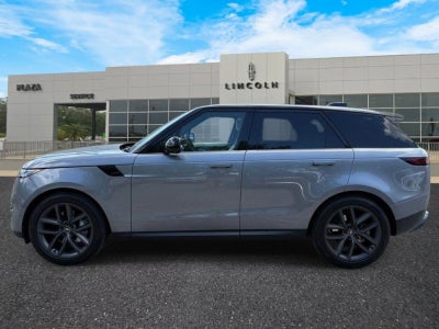 2025 Land Rover Range Rover Sport SE