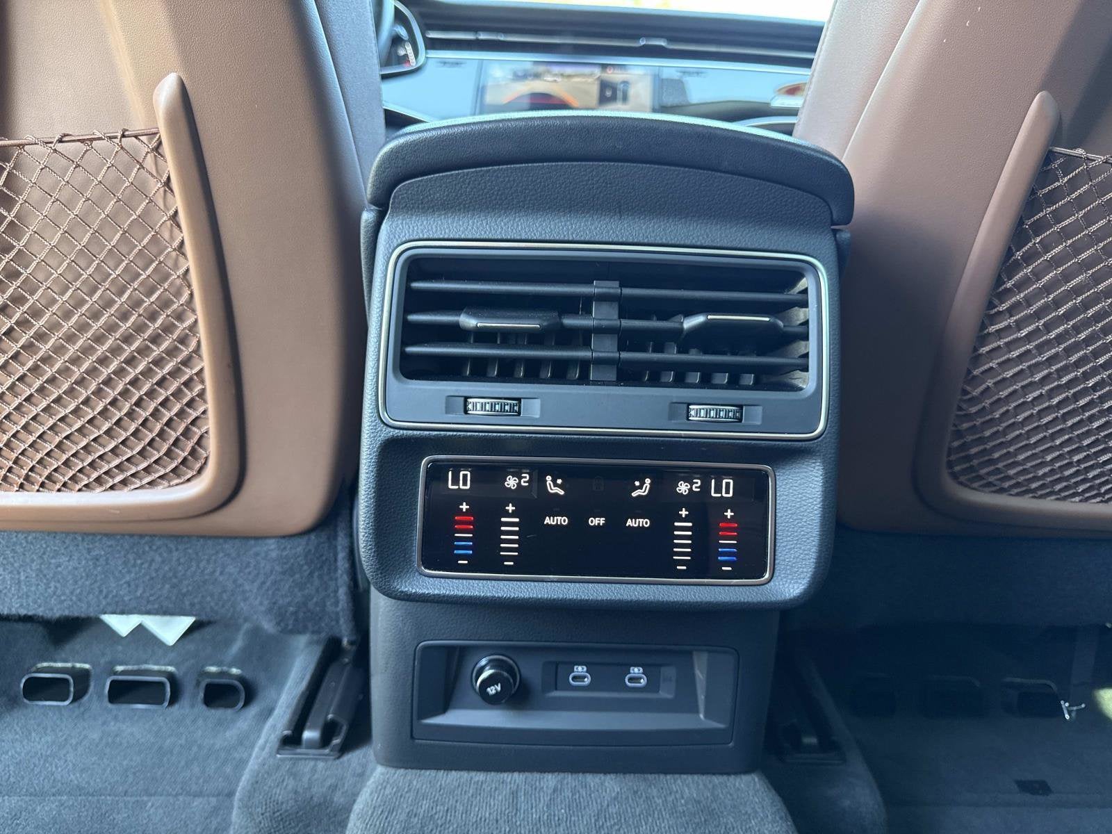 2022 Audi Q8 Premium Plus