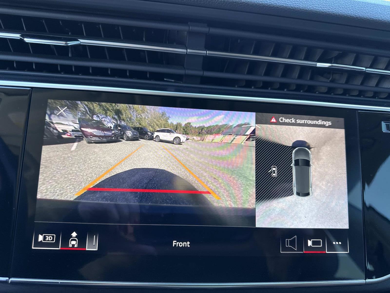 2022 Audi Q8 Premium Plus