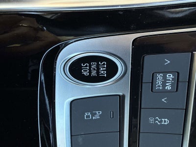 2022 Audi Q8 Premium Plus