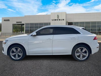 2022 Audi Q8 Premium Plus