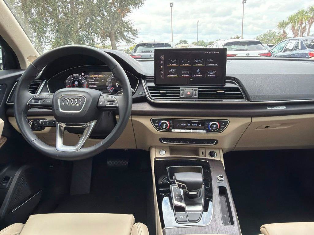 2023 Audi Q5 S line Prestige