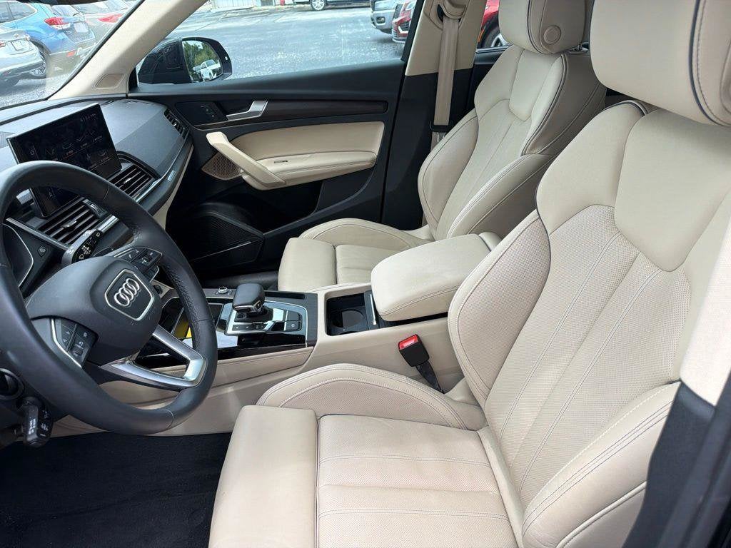 2023 Audi Q5 S line Prestige