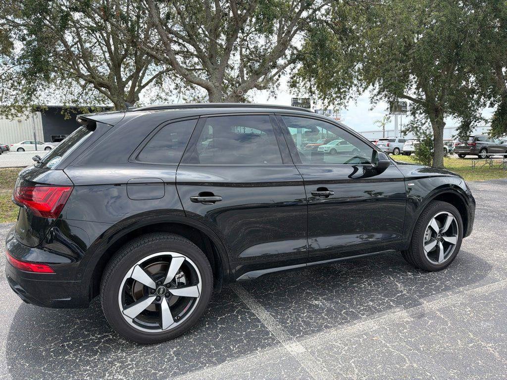2023 Audi Q5 S line Prestige