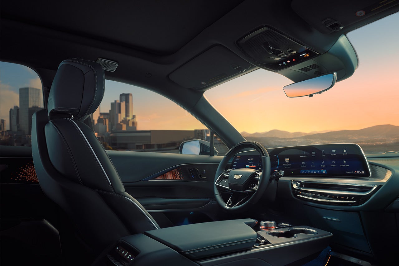 Plaza Cadillac in Leesburg FL