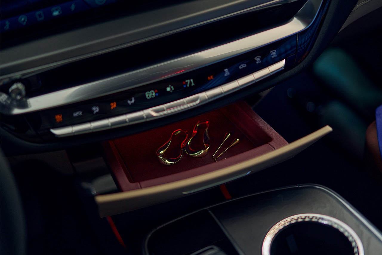 Plaza Cadillac in Leesburg FL